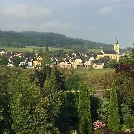 Traumhafte Mit Moselblick * 크로프